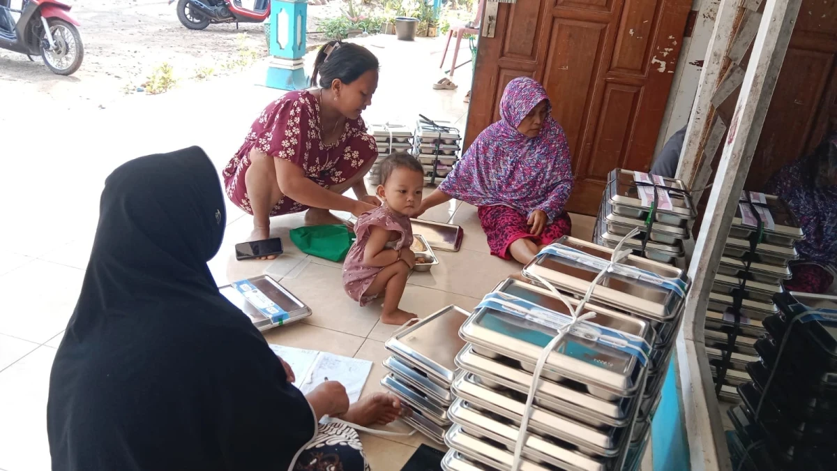 MAKANAN BERGIZI GRATIS