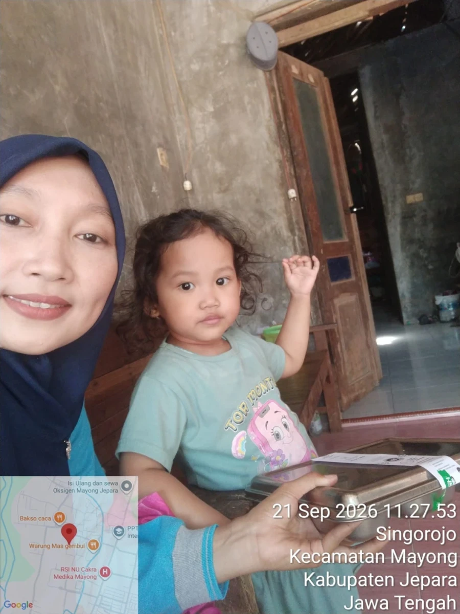 Dukung Kesehatan Ibu dan Anak, Posyandu Cempaka Singorojo Bagikan Paket MBG