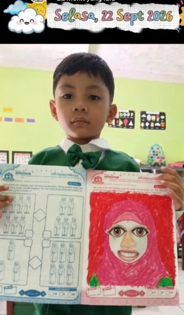 Kreativitas Anak Kelas A2 RA Darul Huda 1 dalam Kegiatan Menggambar dan Menempel
