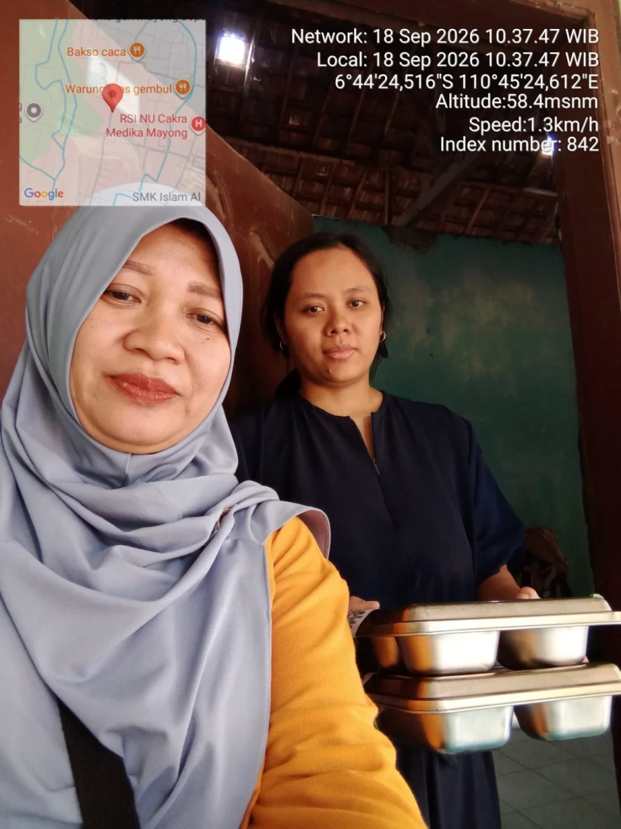 Posyandu Cempaka Desa Singorojo Salurkan MBG untuk Ibu Menyusui