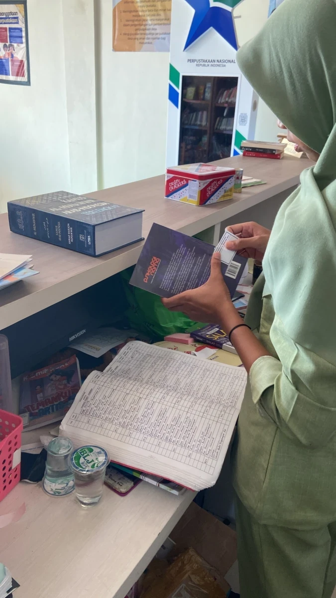 Menata Ilmu, Menata Koleksi: Klasifikasi Buku Perpustakaan Barokah Ilmu