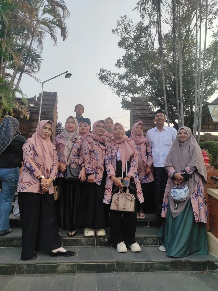 refreshing tim penggerak pkk beserta kader