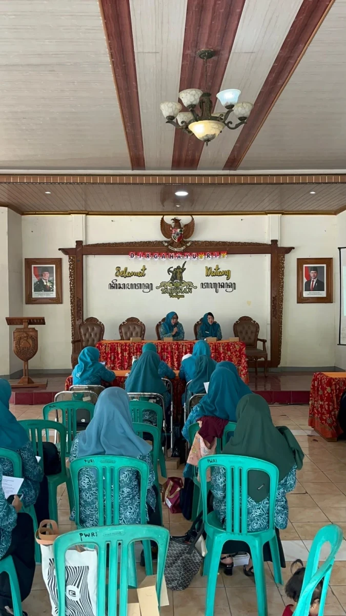 Rakor Tim Penggerak PKK Kecamatan Tahunan 