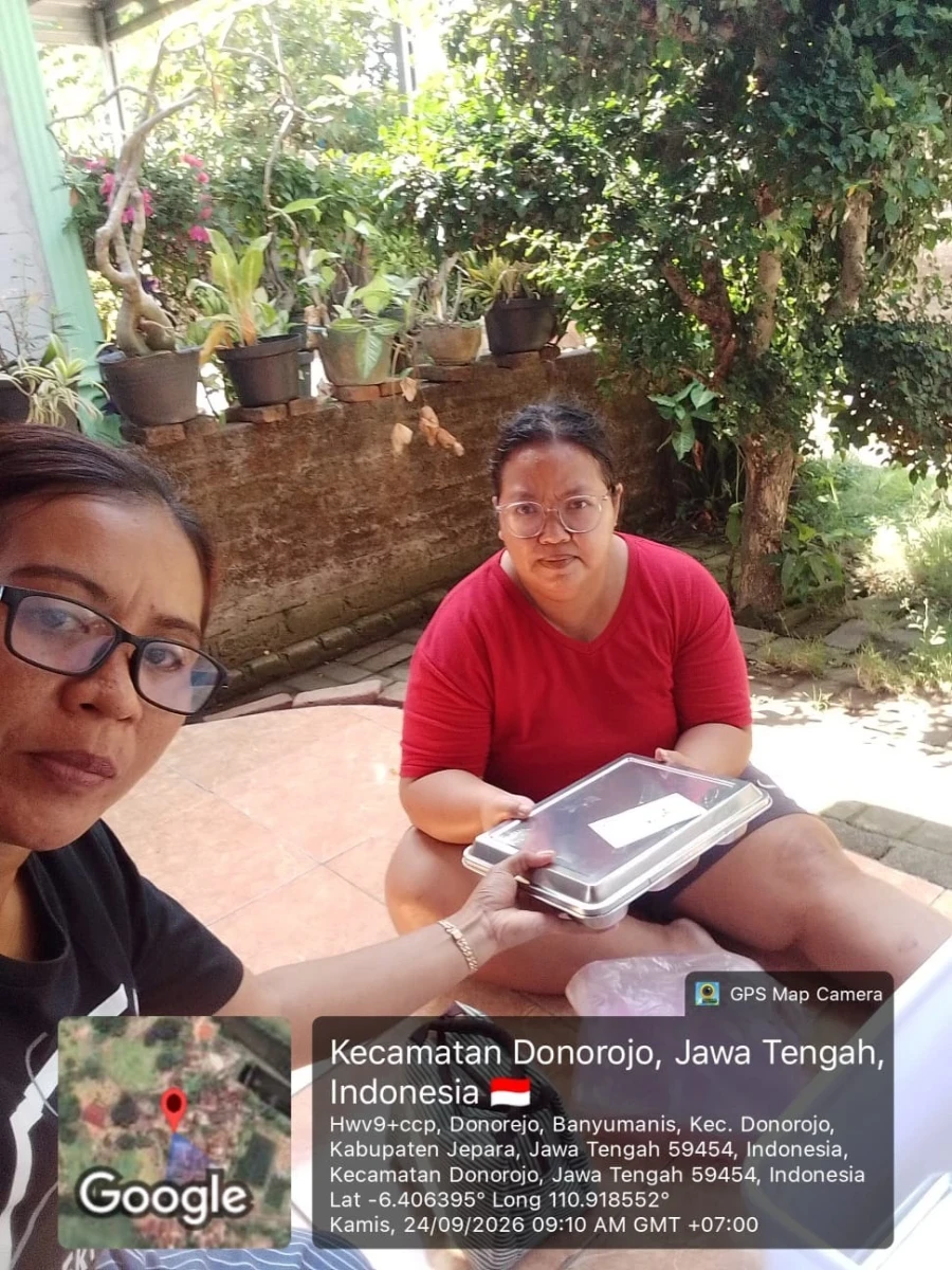 PENDISTRIBUSIAN MAKANAN BERGIZI GRATIS (MBG) UNTUK IBU HAMIL DAN BALITA POS MAWAR MERAH 6 DESA BANYUMANIS