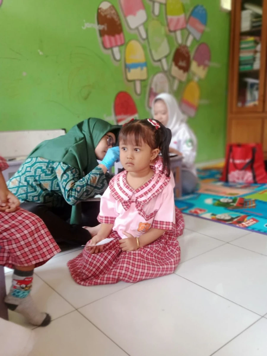 Pendampingan kegiatan cek CKG di pos PAUD Wijaya Kusuma platar