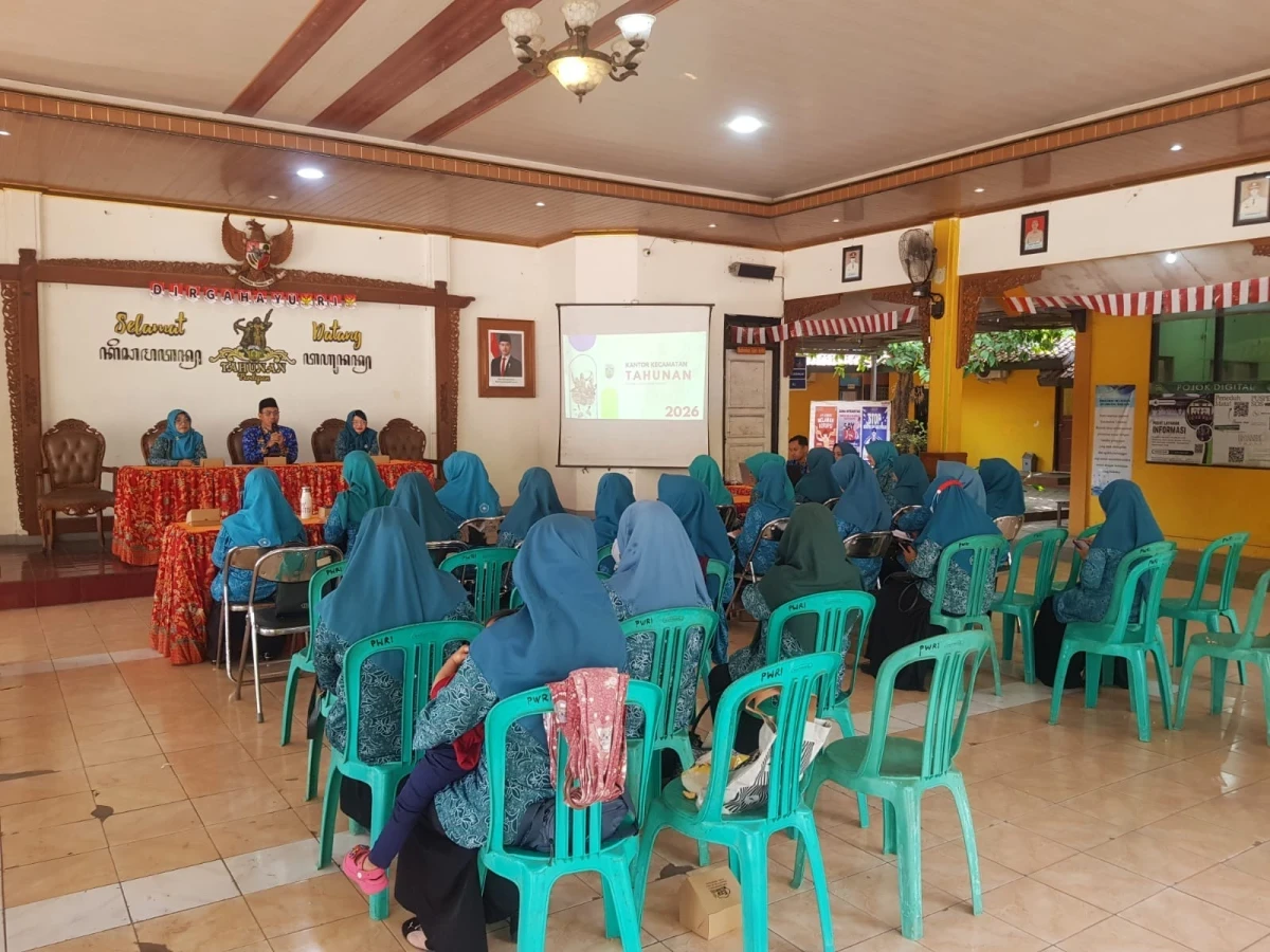 Rakor pkk kecamatan tahunan bersama desa
