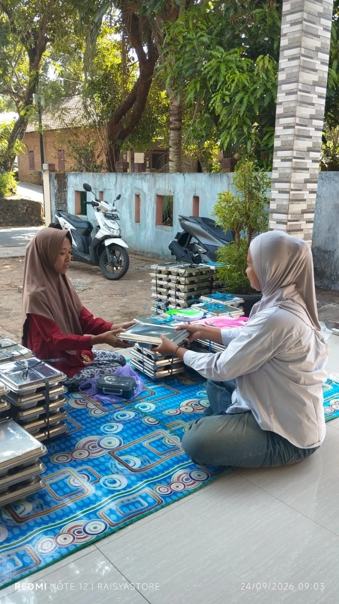 Pembagian MBG B3 di Posyandu Kasih Ibu 1 Desa Senenan