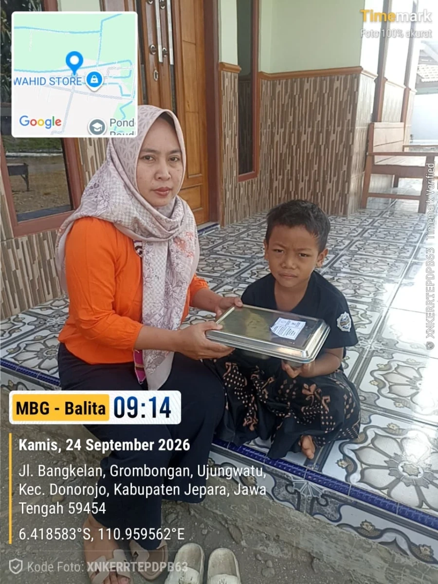 PENDISTRIBUSIAN MBG DI POS 6 RW 03 DUKUH GROBOGAN DESA UJUNGWATU