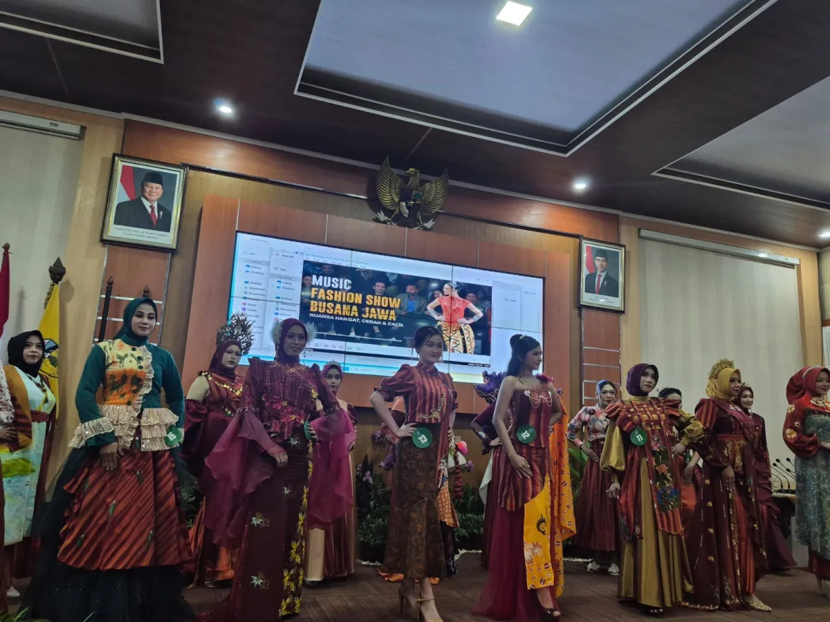 Lomba Design Baju Troso Tingkat Kabupaten Jepara