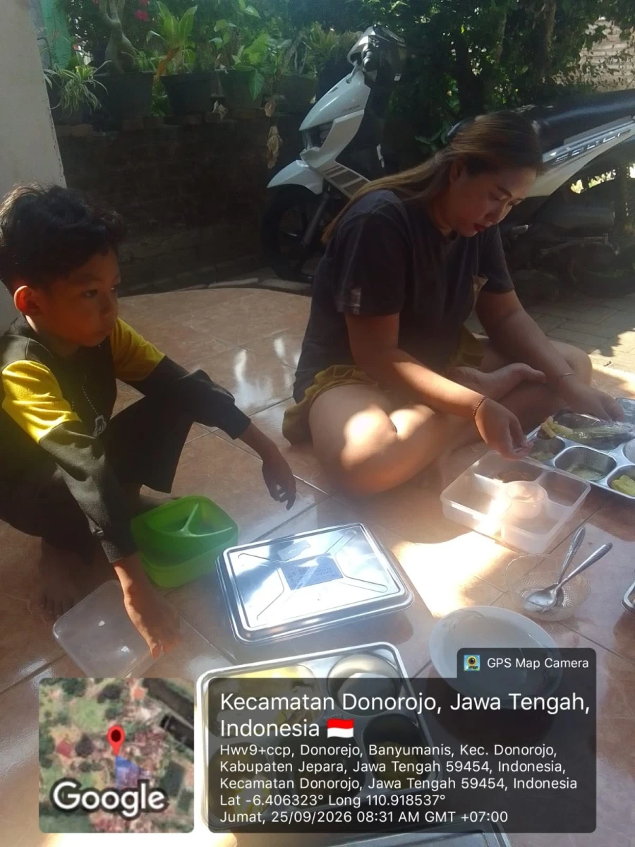 PENDISTRIBUSIAN MBG UNTUK IBU HAMIL DAN BALITA DI POS MAWAR MERAH 6