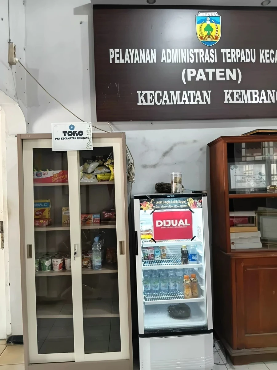 Launching Warung Pojok Kejujuran TP PKK Kecamatan Kembang
