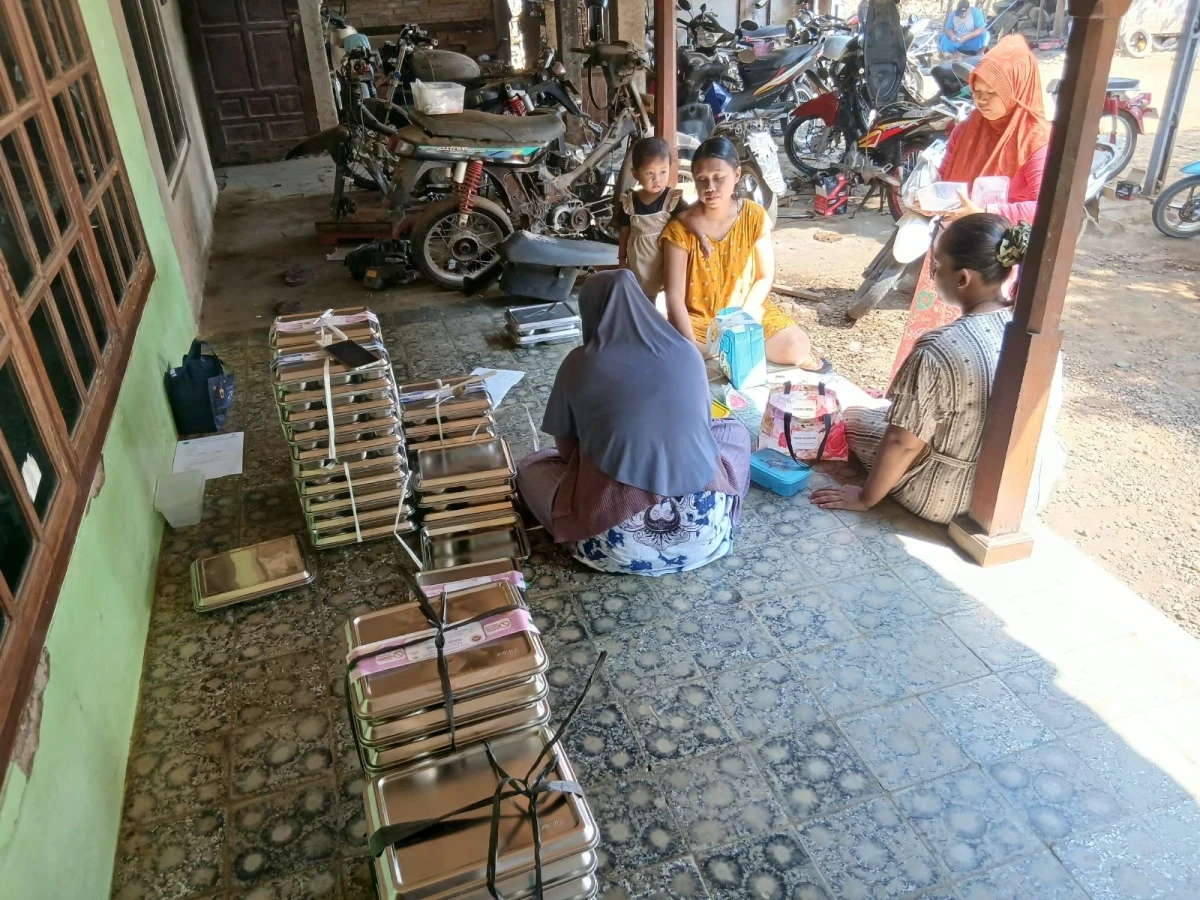MAKANAN BERGIZI GRATIS