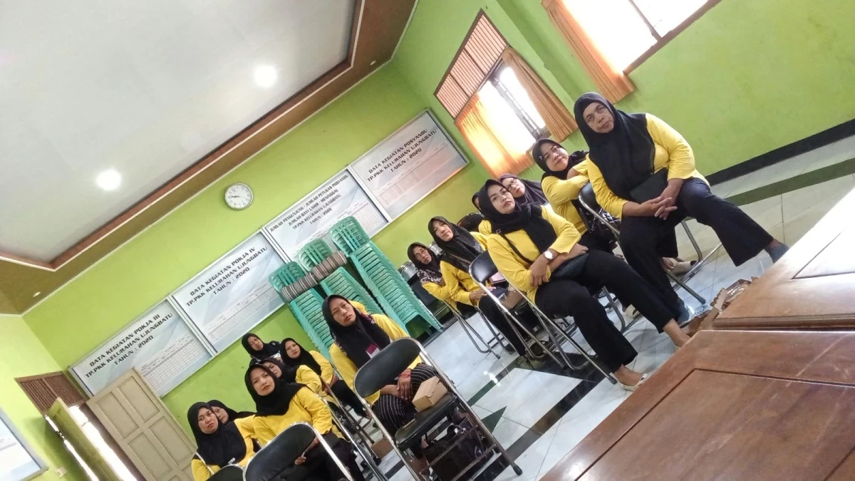 PERTEMUAN KADER POSYANDU 