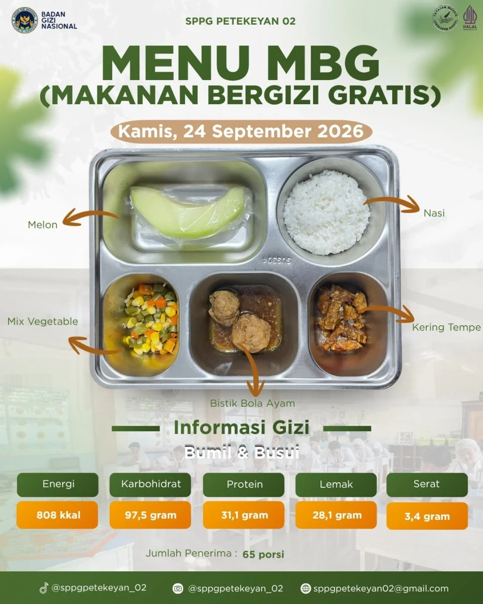 Kader Posyandu desa Demangan mendistribusikan MBG 3B