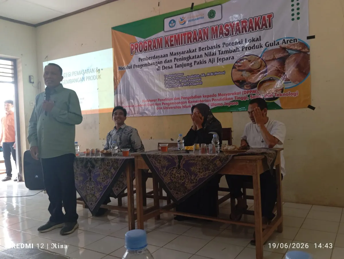 Pemberdayaan Masyarakat Bebasis Potensi Lokal Melalui Pengembangan dan Peningkatan Nilai Tambah Produk Gula Aren di Desa tanjung Kecamatan Pakis Aji Kabupaten Jepara