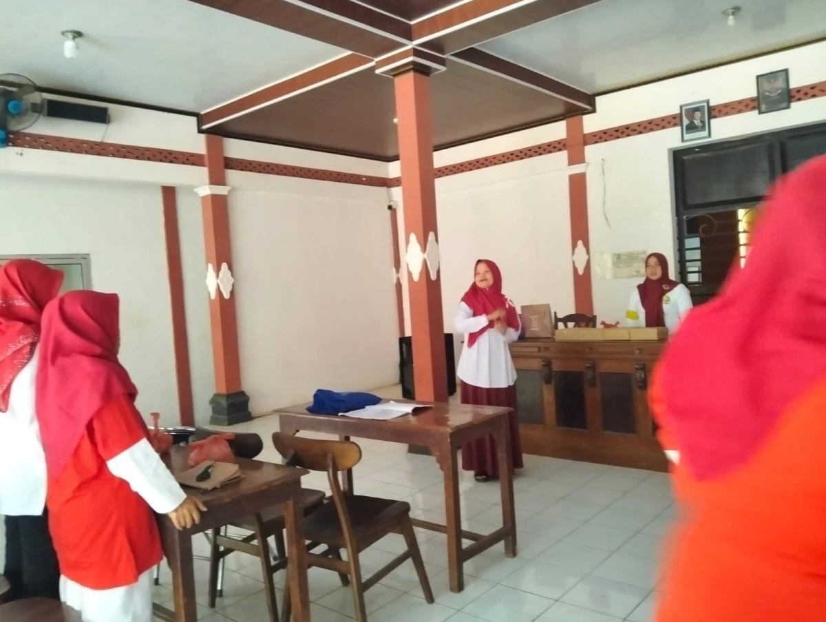 Pertemuan Rutin PKK Desa Mindahan Kidul 