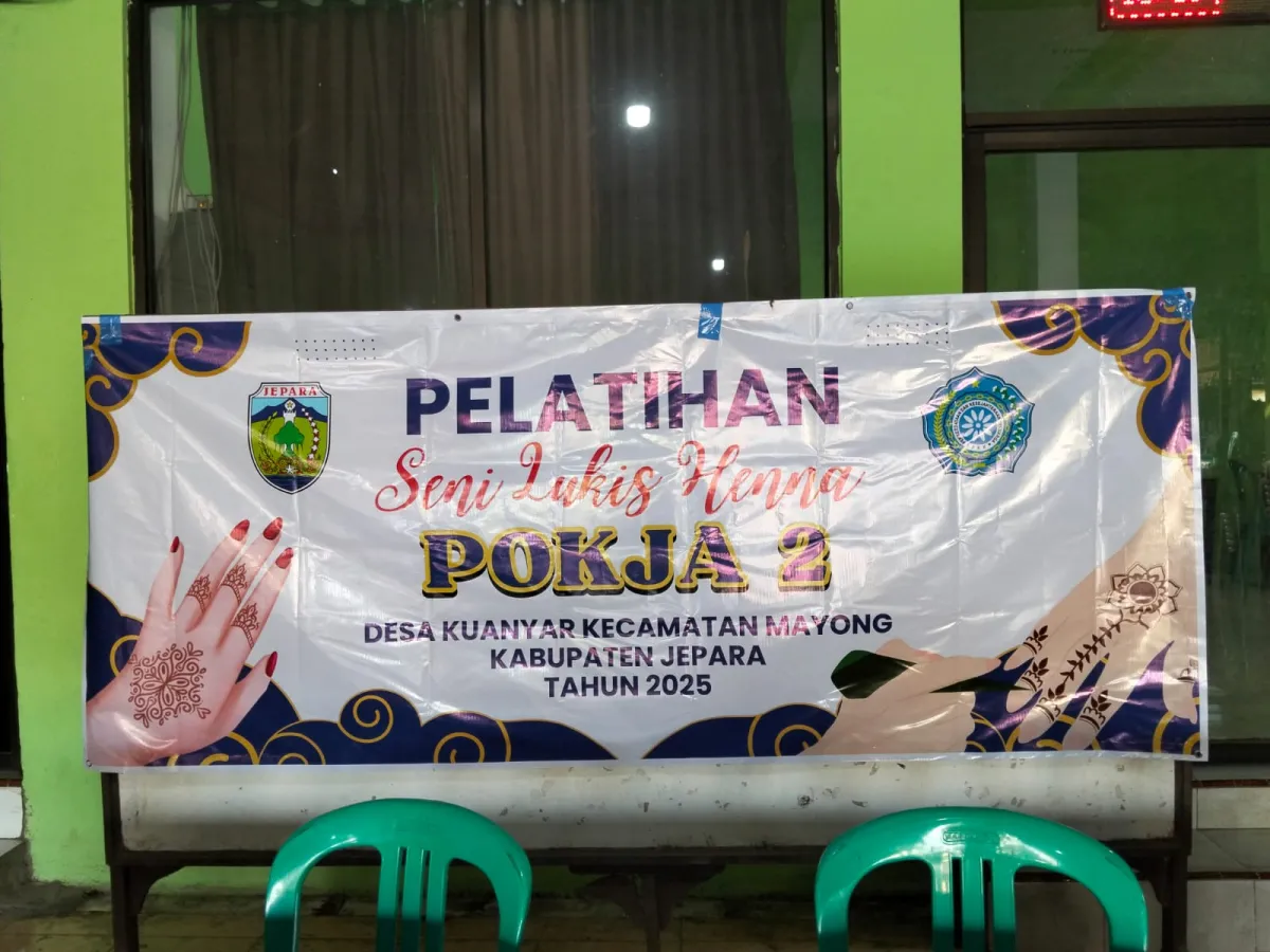 Pelatihan Seni Melukis Henna Art 