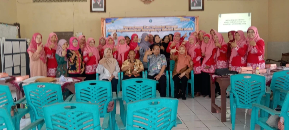 Sosialisasi peran orangtua terhadap remaja diera digitalisasi dan dampaknya melalui media sosial.Dan Pisah Sambut Bapak dan Ibu Lurah Kelurahan Panggang