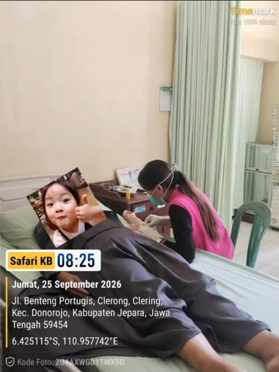 Masyarakat Desa Sumberrejo Mengikuti Safari KB MKJP