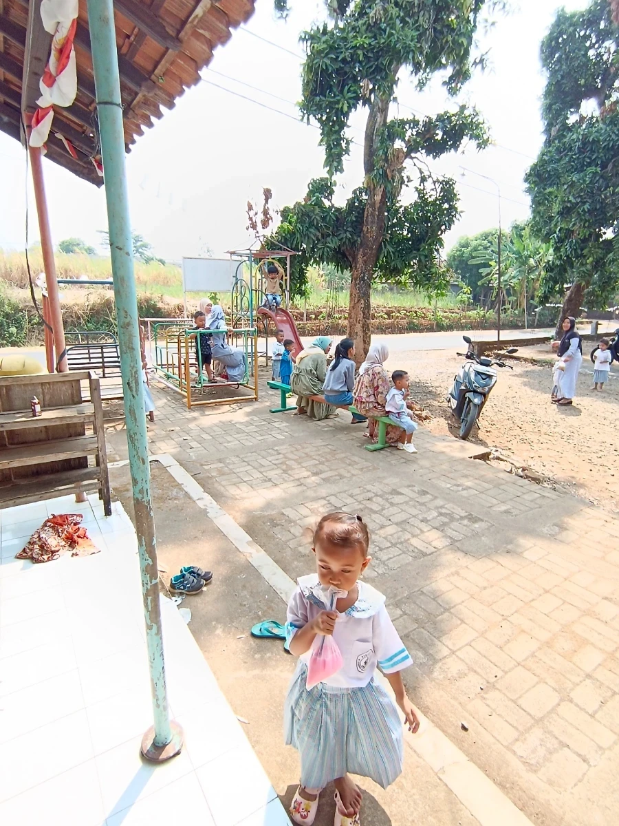 Kegiatan pembelajaran pos PAUD bina siwi
