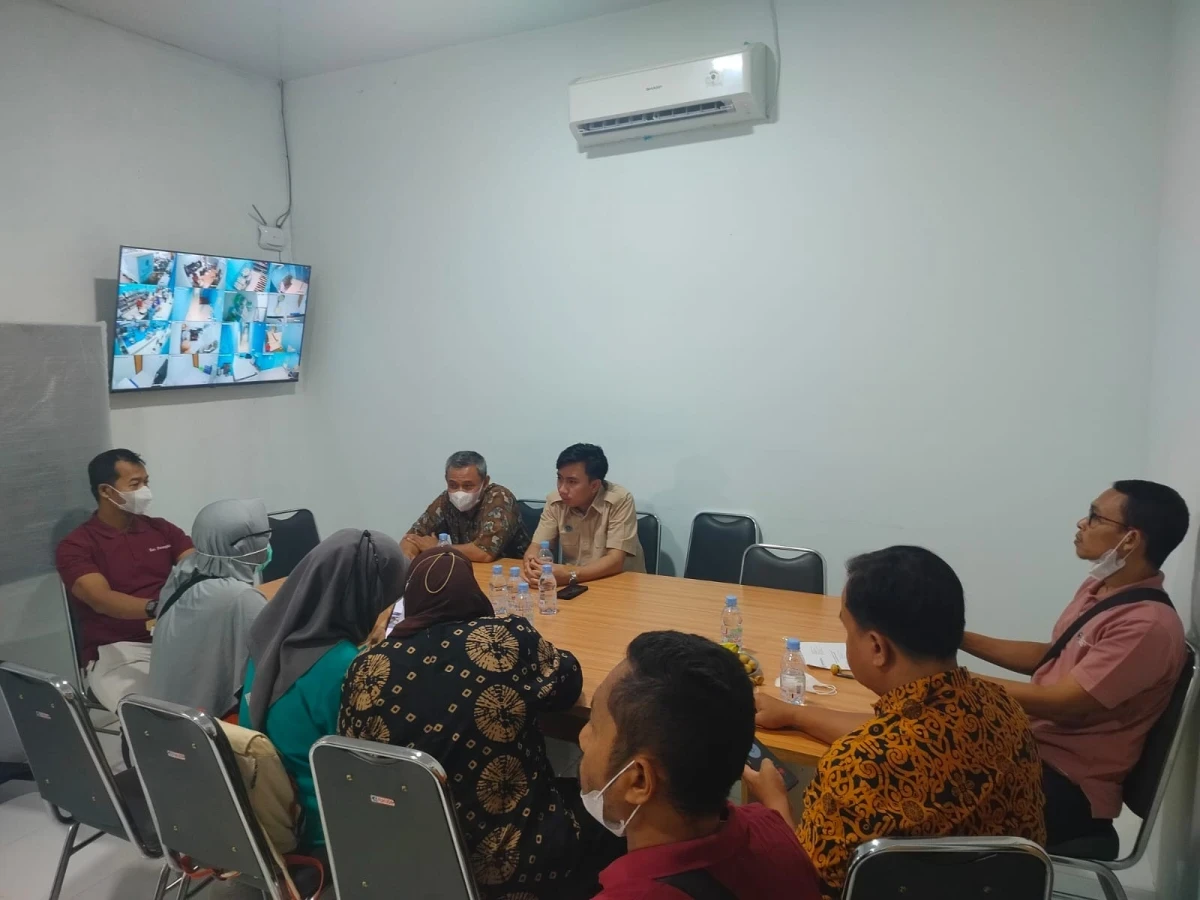 KAWAL MUTU GIZI: MONITORING SPPG TROSO 2