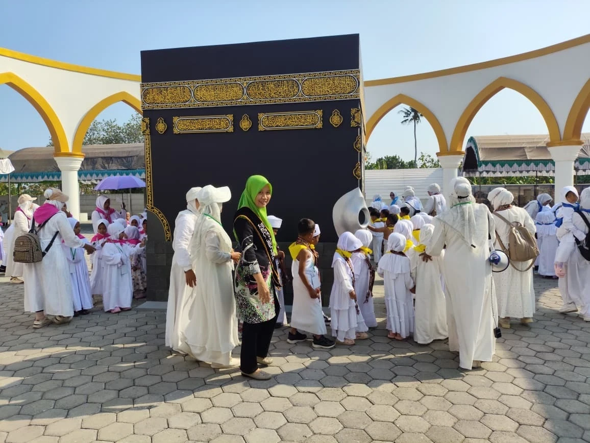 🕋✨ Belajar Manasik Haji, Mengenal Rukun Islam Sejak Dini