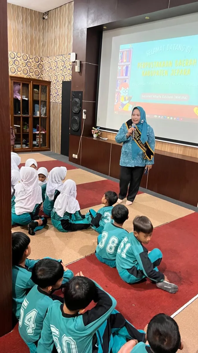 Kunjangan Literasi dari SD N 1 Cepogo ke Perpus Daerah Kabupaten Jepara