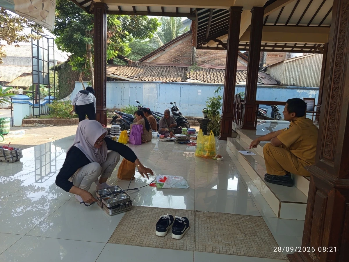 Makanan Bergizi Gratis
