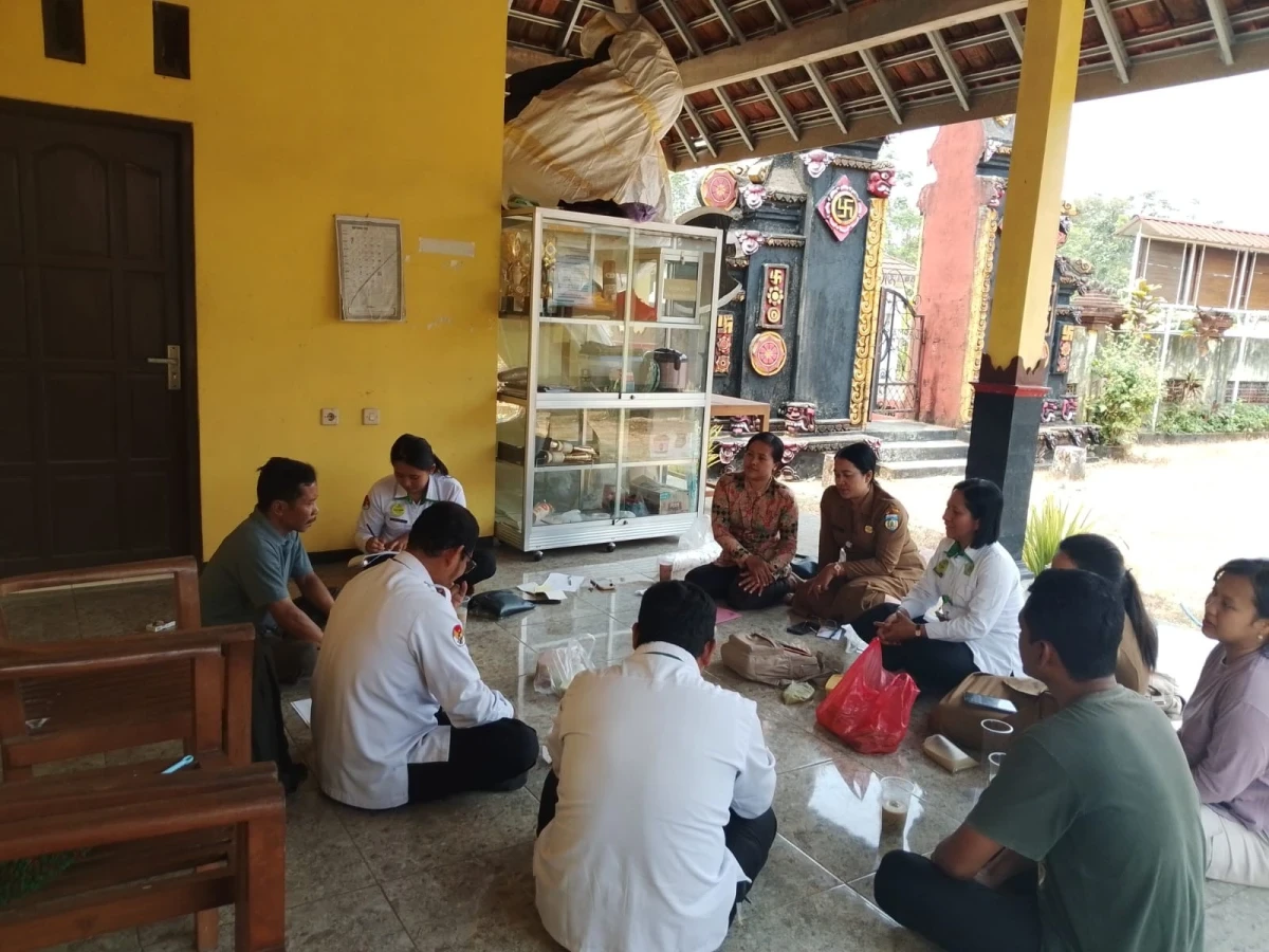 Rapat Panitia ustawa dharma gita