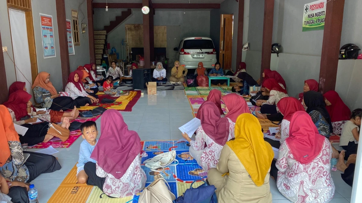 Evaluasi akhir bulan
