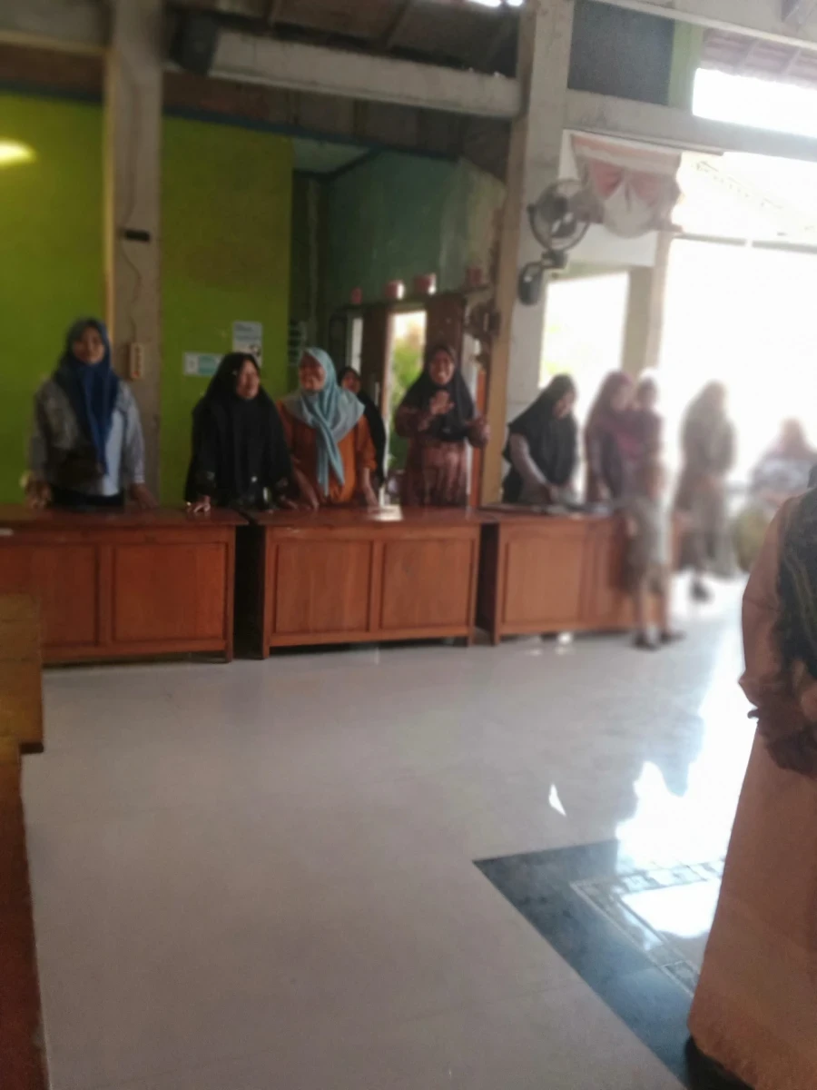 pertemuan rutin pkk desa platar 