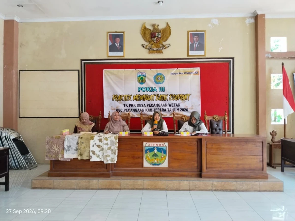Praktek Membuat Batik Ecoprint