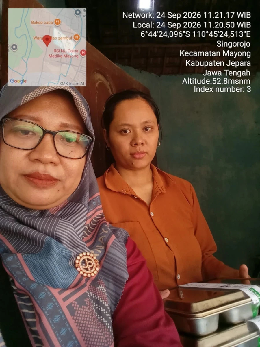 Suasana Penyaluran MBG untuk Ibu Menyusui dan Balita di Posyandu Cempaka Desa Singorojo Mayong
