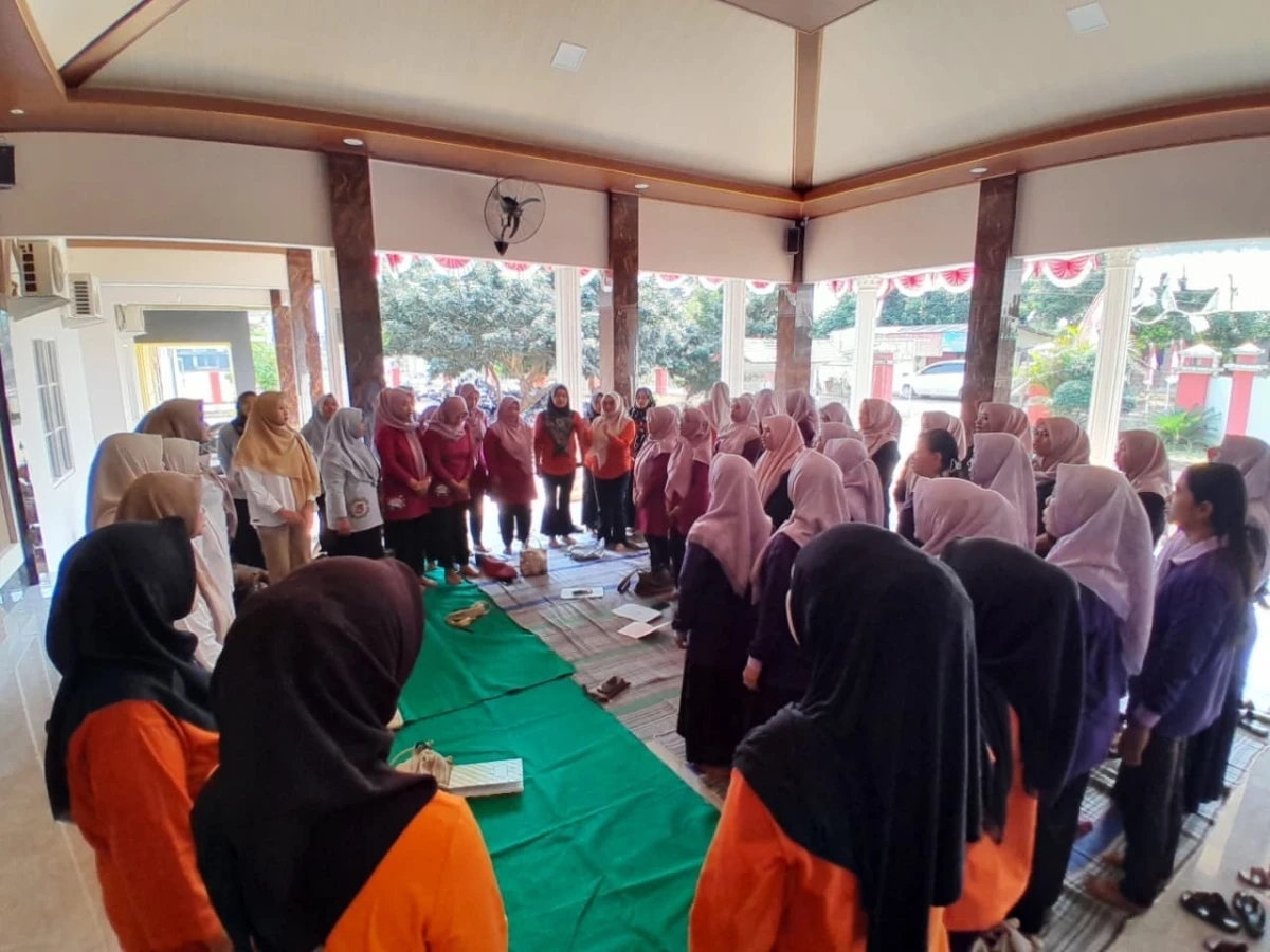 Pertemuan kader posyandu Se Desa Dermolo