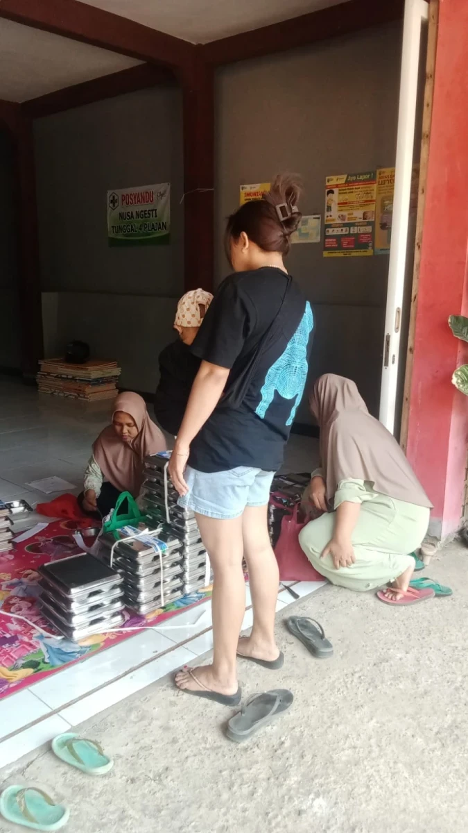MAKANAN BERGIZI GRATIS