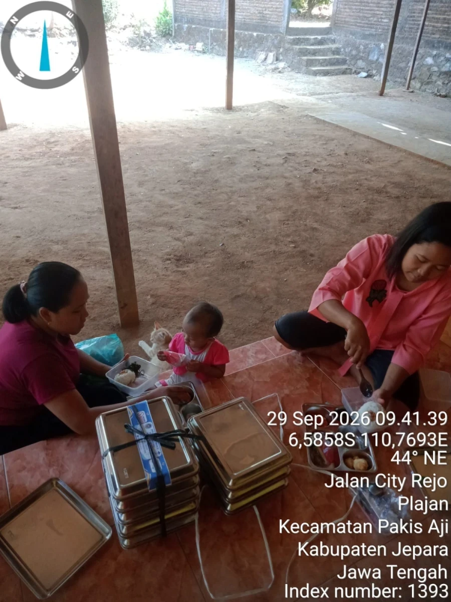 MAKANAN BERGIZI GRATIS