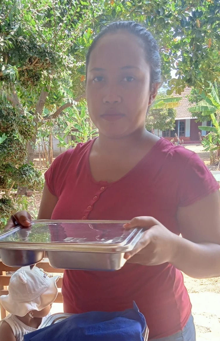 Distribusi Makanan Bergizi Gratis (MBG) bagi Ibu Hamil, Ibu Menyusui, dan Balita di Posyandu Harapan 1 RW 09 Desa Karanggondang