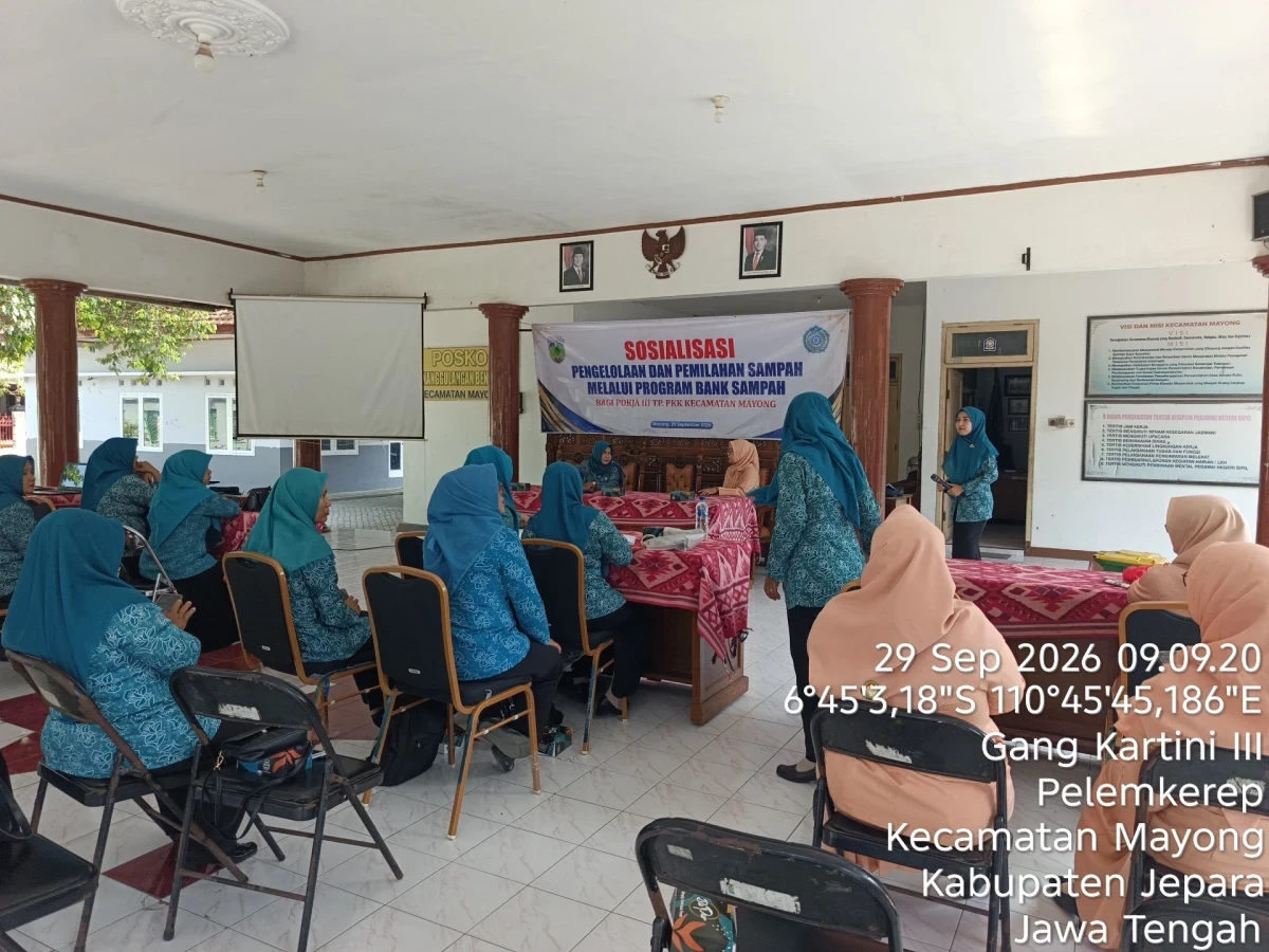 Ketua PKK Desa Rajekwesi mengikuti Rapat Koordinasi dg TP.PKK Kecamatan Mayong 
