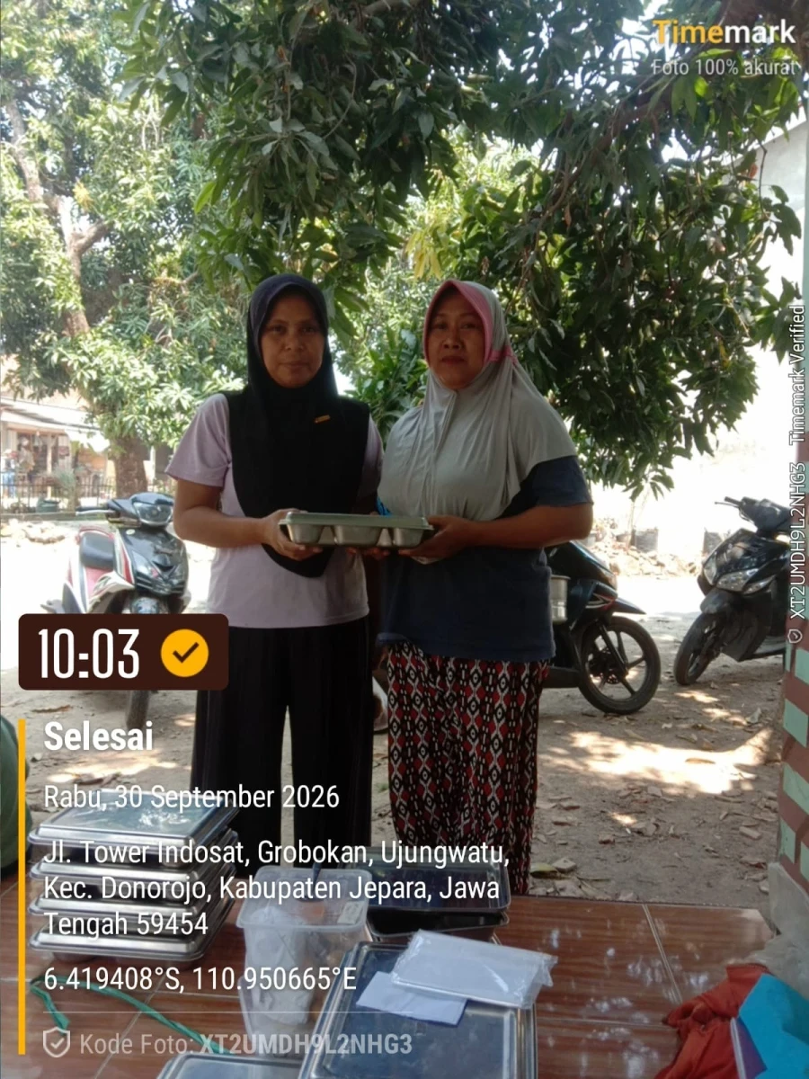 PENDISTRIBUSIAN MAKAN BERGIZI GRATIS (MBG) DI POS 03 RW 03 GROBOGAN