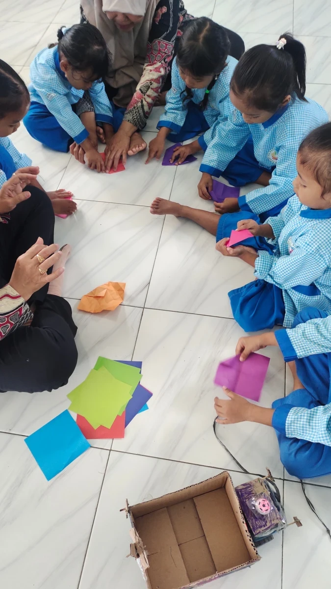 Membuat foto dari kertas origami 