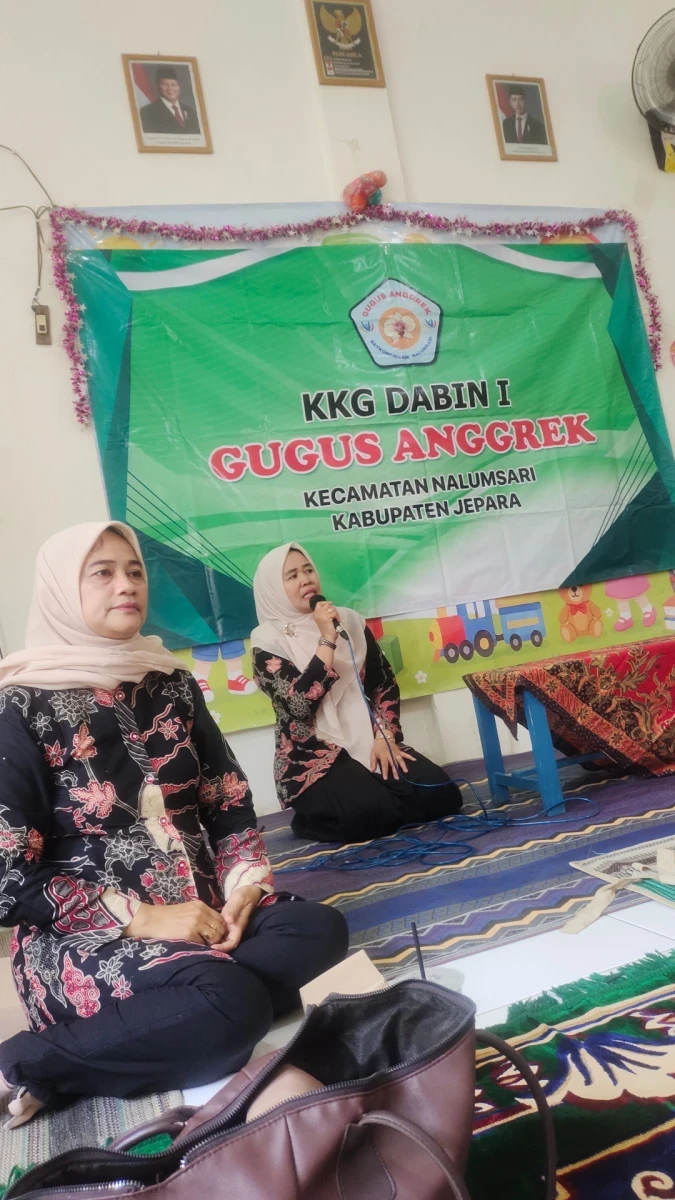 Mengikuti kegiatan kkg