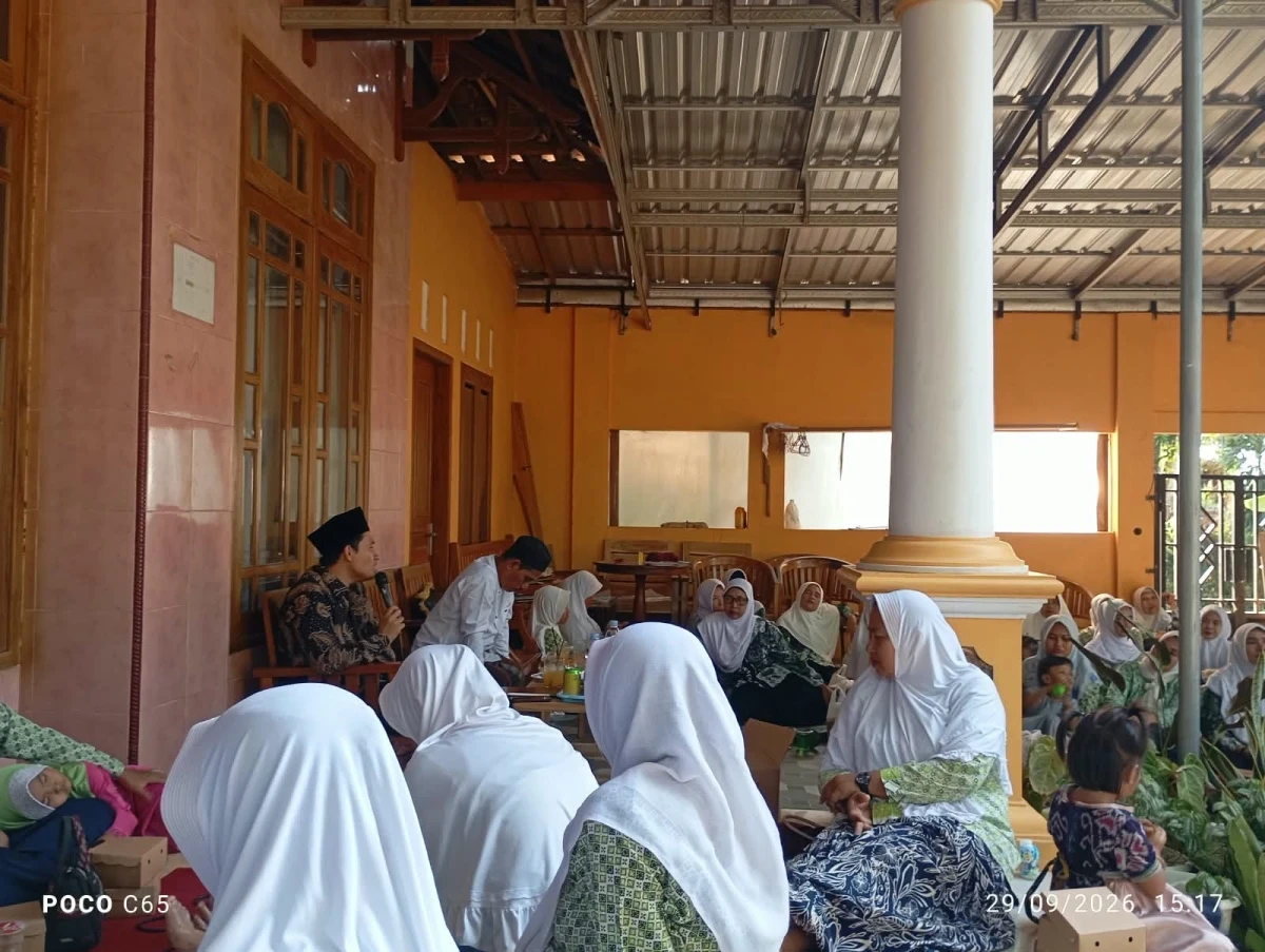 PERTEMUAN RUTIN FATAYAT DESA SROBYONG