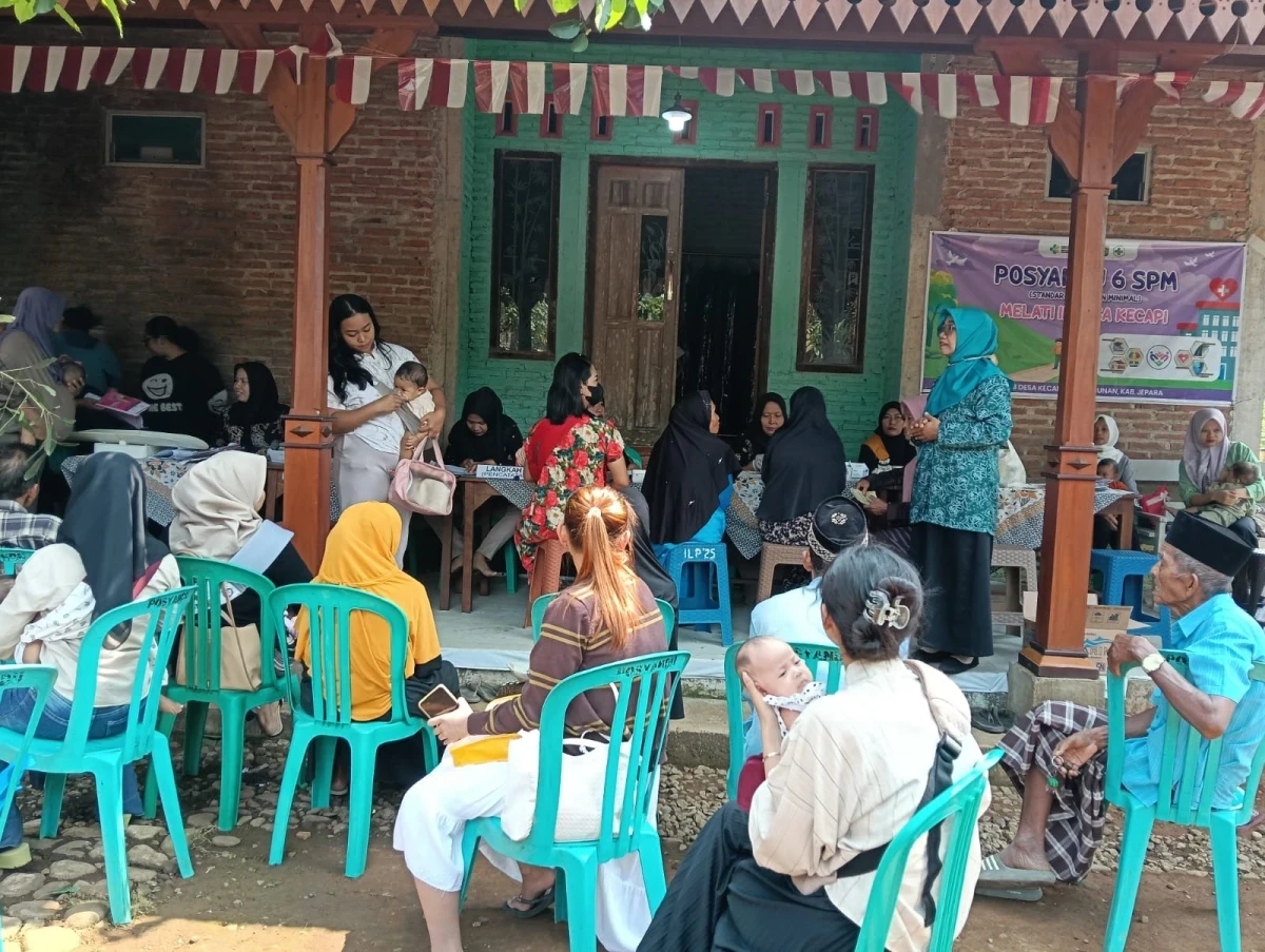 Ketua TP PKK Kecamatan Tahunan melaksanakan Pembinaan Posyandu Melati 3 Kecapi