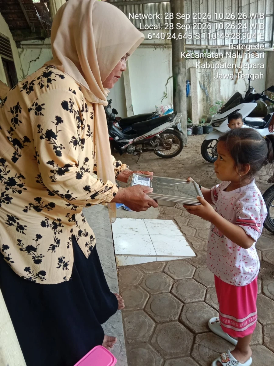 Pemberian pmt balita 