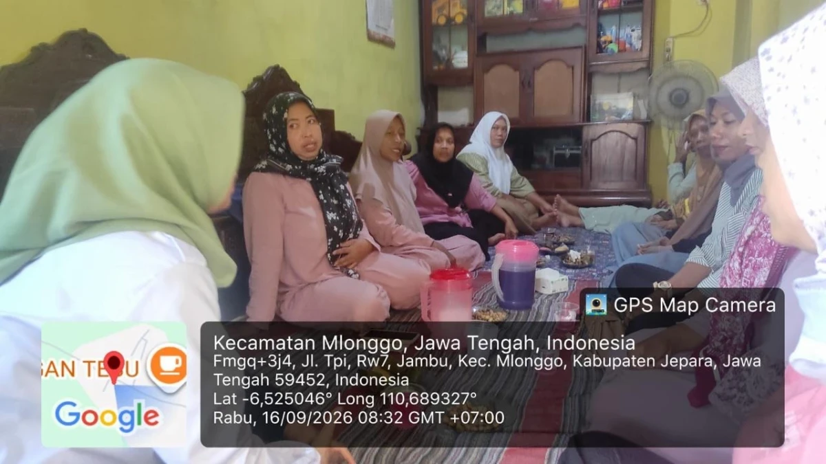 Sosialisasi IKD untuk Mendukung Tertib Administrasi Kependudukan di Desa Jambu