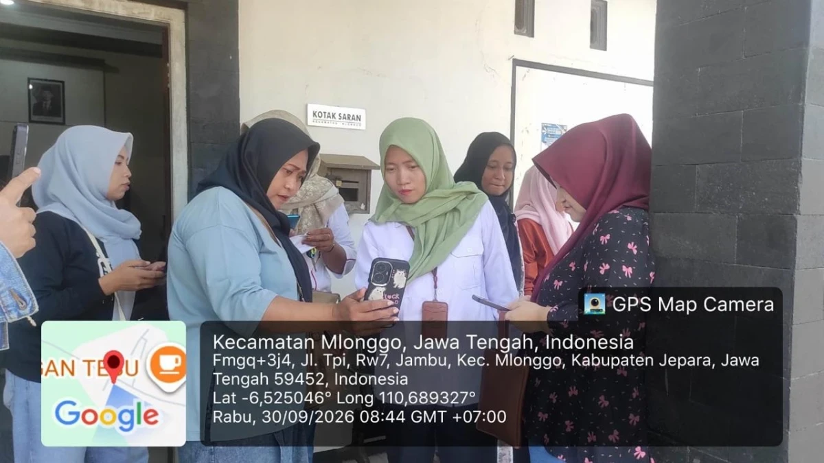Pokja I TP PKK Kecamatan Mlonggo Dampingi Aktivasi IKD Warga Desa Jambu