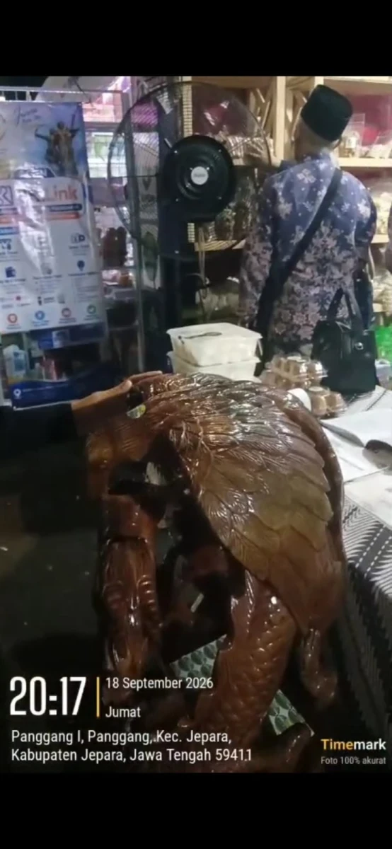 Pesona Seni Ukir Desa Kawak: Miniatur Macan Kurung Jadi Daya Tarik Utama Stand Pakis Aji di Gebyar BUMDesa & BUMDesma