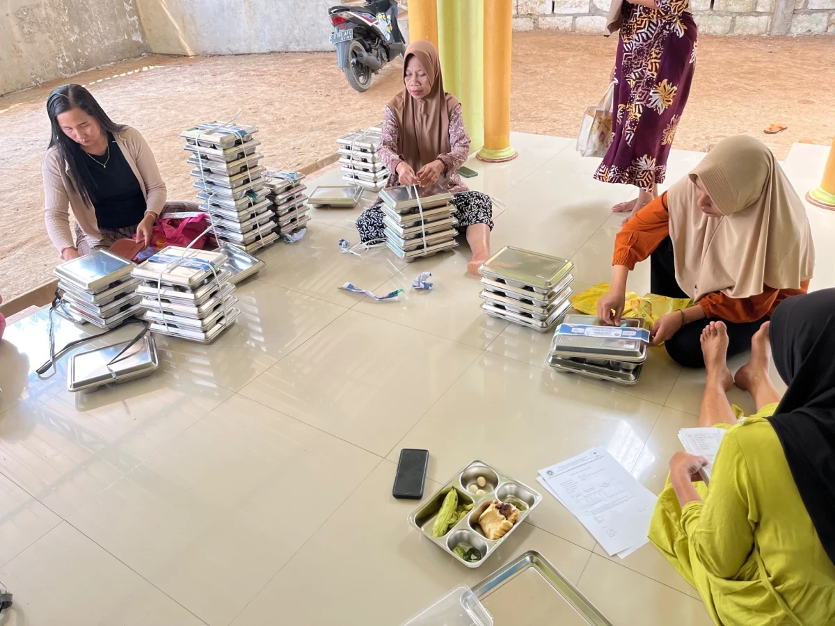 MAKANAN BERGIZI GRATIS