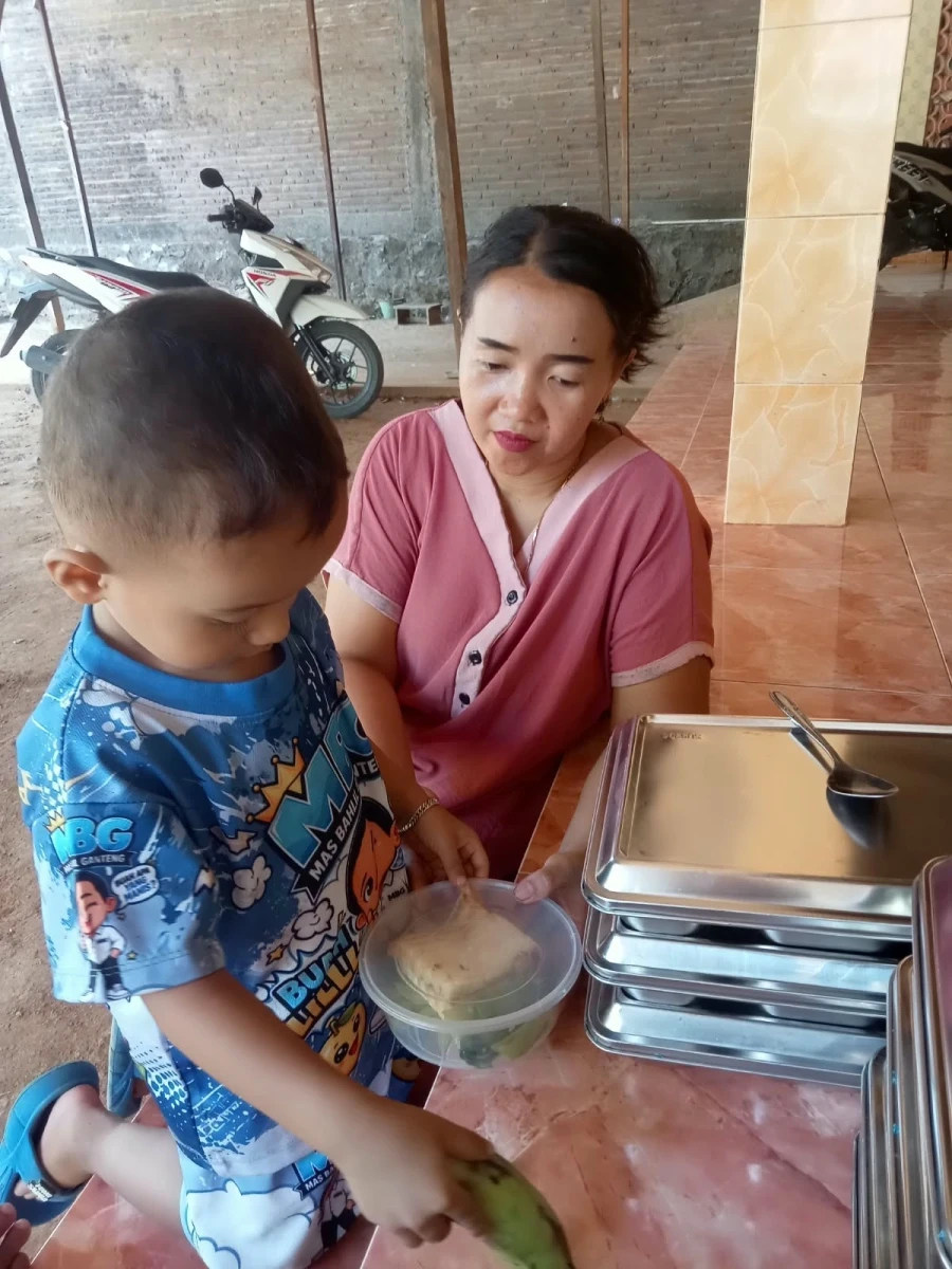 MAKANAN BERGIZI GRATIS