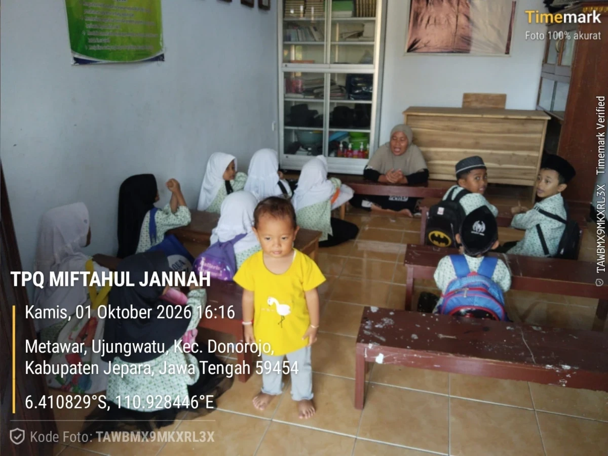 PEMBELAJARAN DI TPQ MIFTAHUL JANNAH DI DUKUH METAWAR RW 01